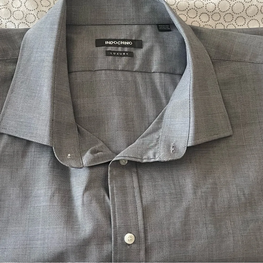 Indochino Luxury Men’s Casual Shirt - Picture 2 of 13